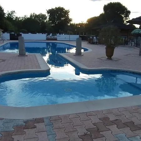 Camping Le Fief D'anduze Campsite 3*